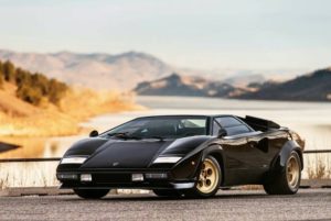 lamborghini countach