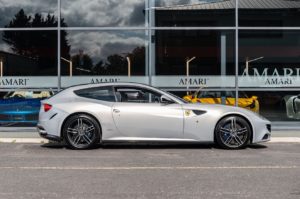 Ferrari FF