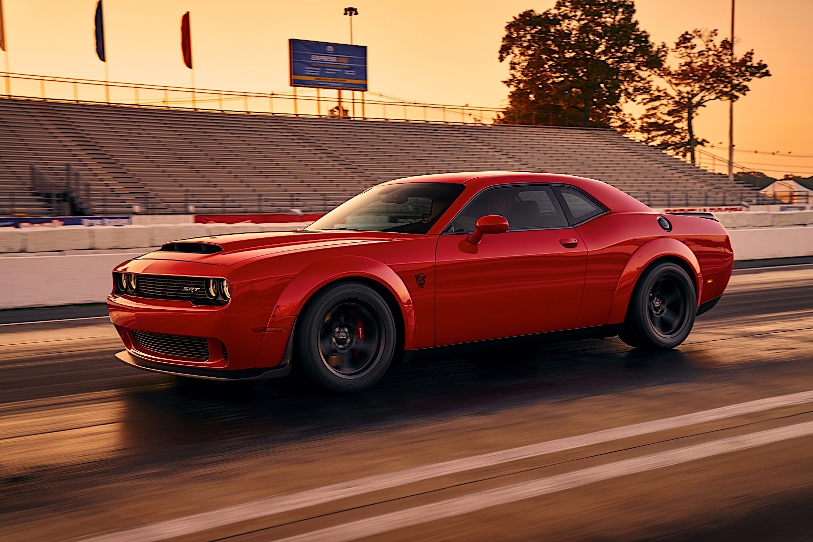 Dodge challenger srt demon