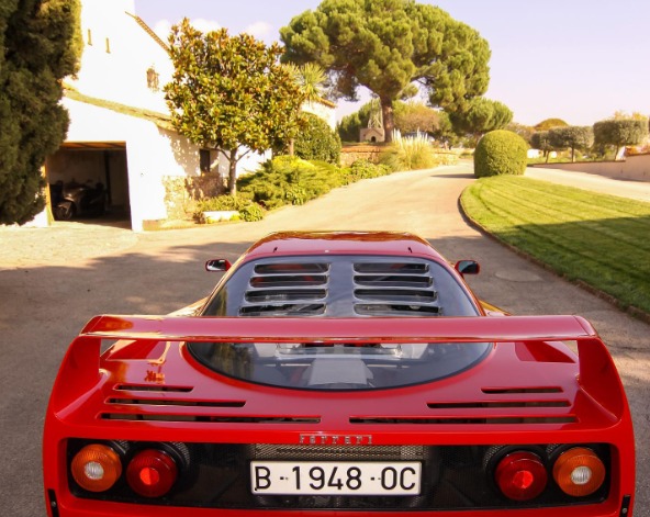 Ferrari F-40