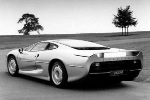 Jaguar XJ220