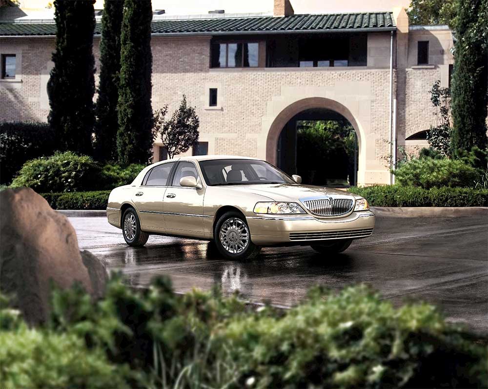 Lincoln Town car