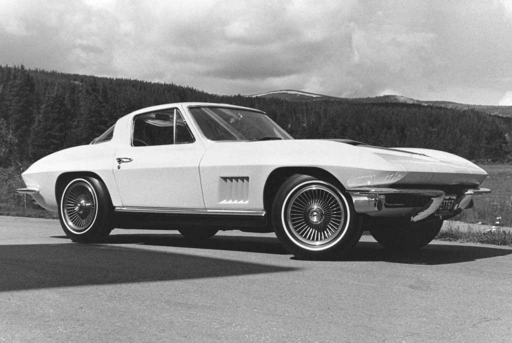 Chevrolet Corvette C2 Stingray