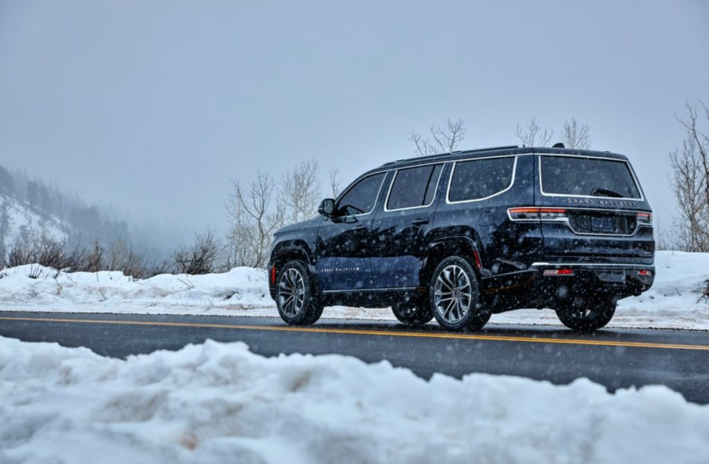 2023 Jeep Grand Wagoneer 