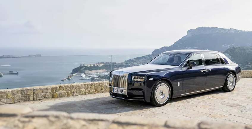 Rolls-Royce Ghost (2023)
