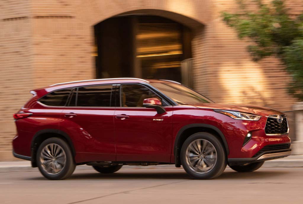 Toyota Highlander Hybrid 2023