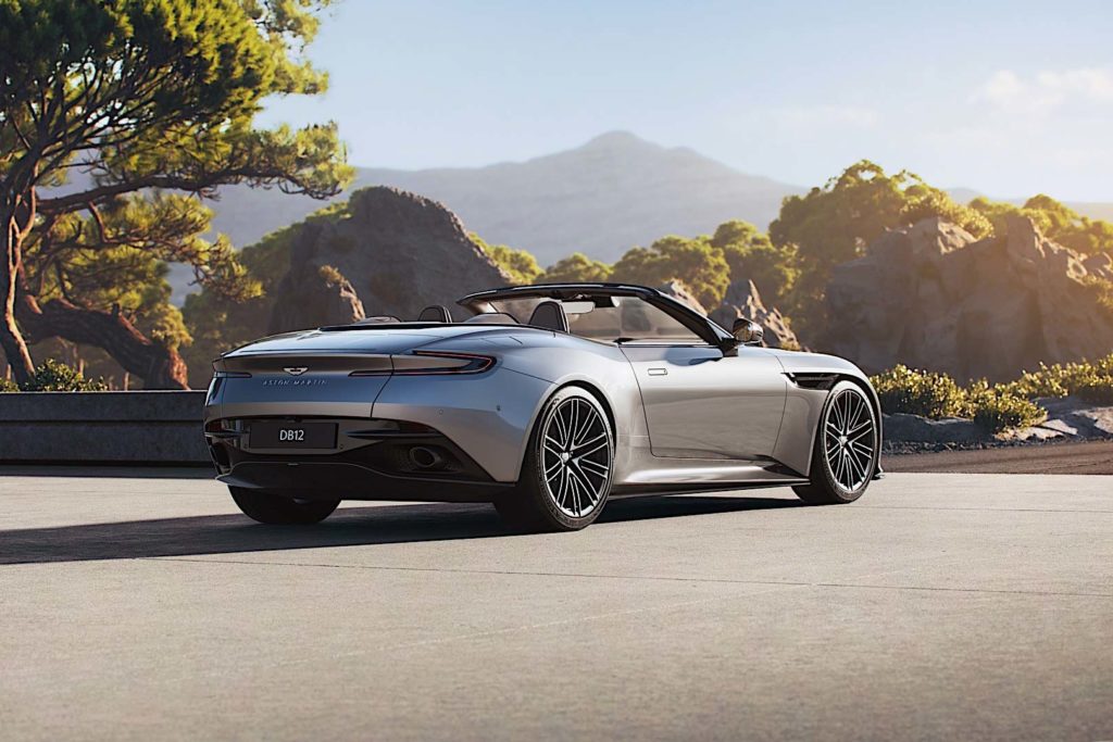 Aston Martin DB12 Volante 2024