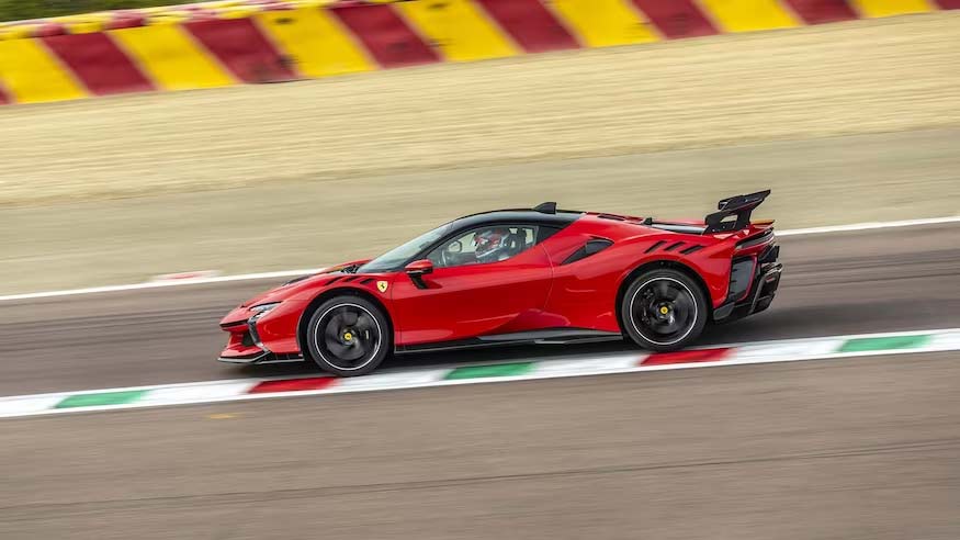 Ferrari SF90 XX Stradale 2024