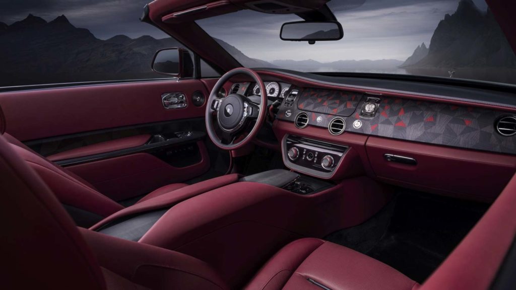 Rolls-Royce La Rose Noire 2023