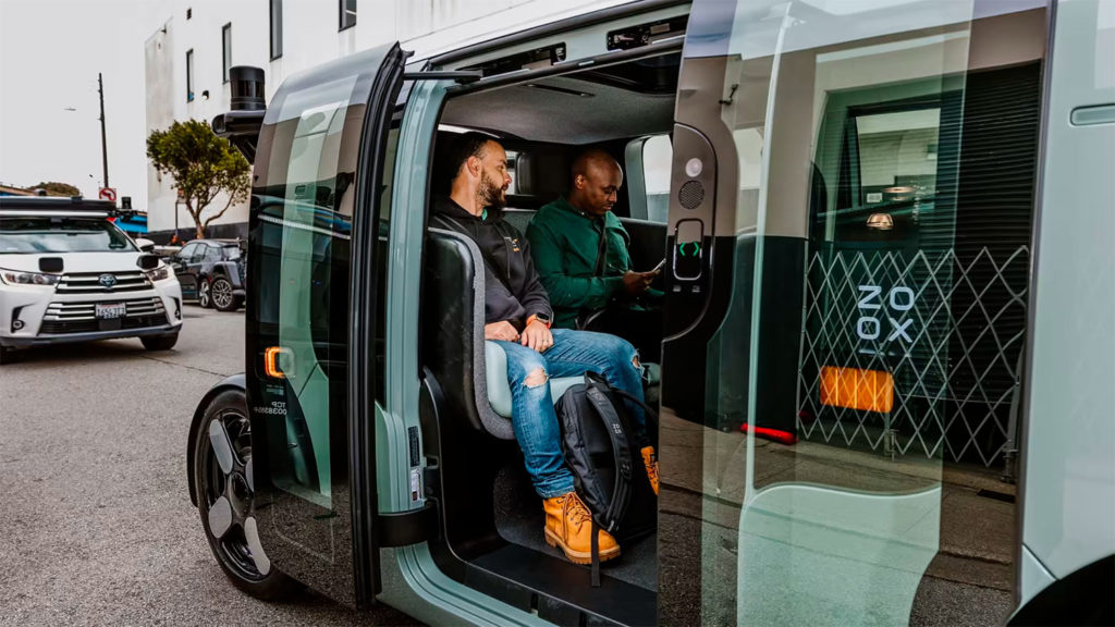 Zoox accélère la production de ses robotaxis pour conquérir le marché américain