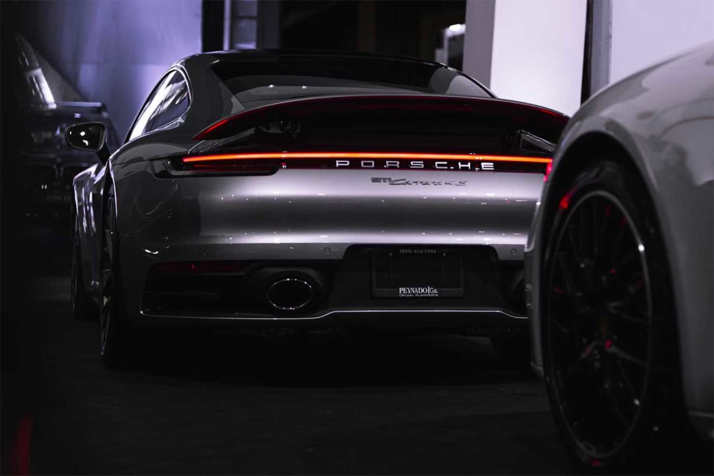 Porsche sous pression : près de 3 900 suppressions d’emplois en Allemagne
